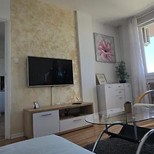  Apartament View